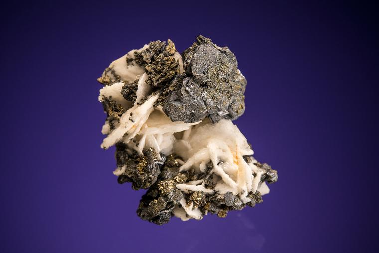 POLYBASITE on BARITE